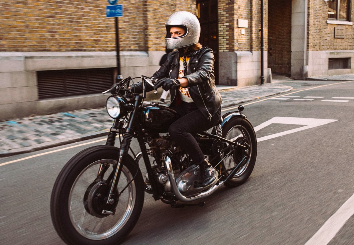 Annelise Sealy - Rider, London