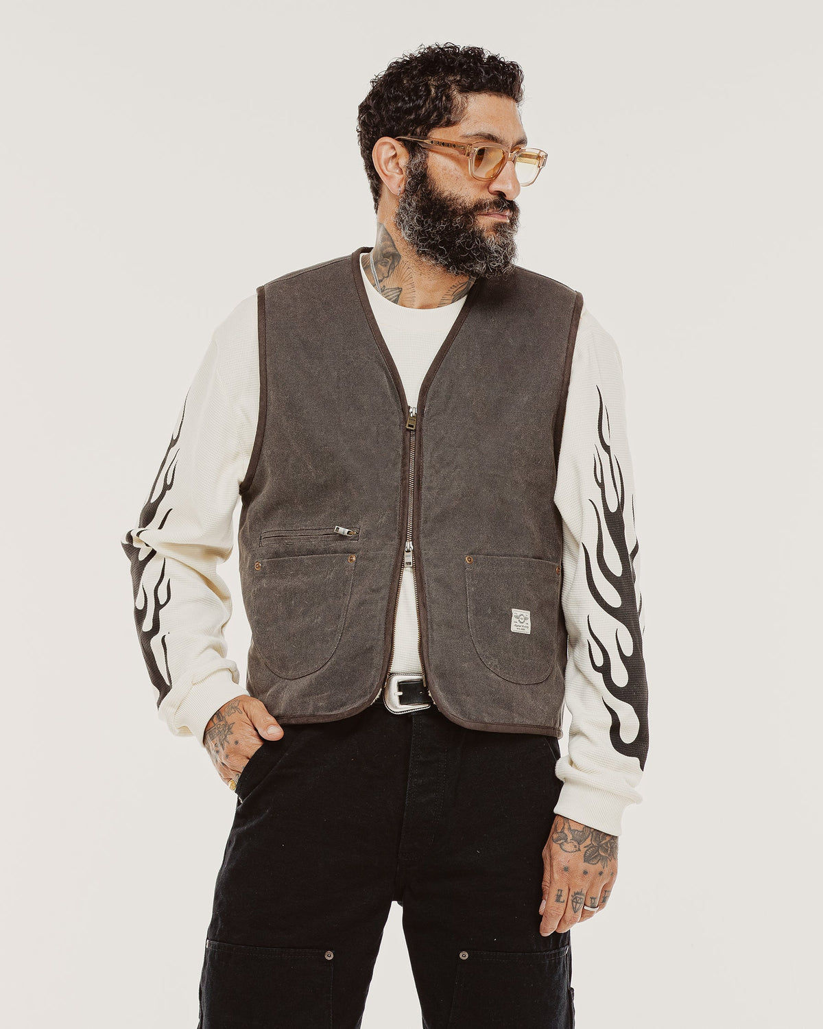 Wayfinder Sherpa Lined Waxed Vest - Charcoal