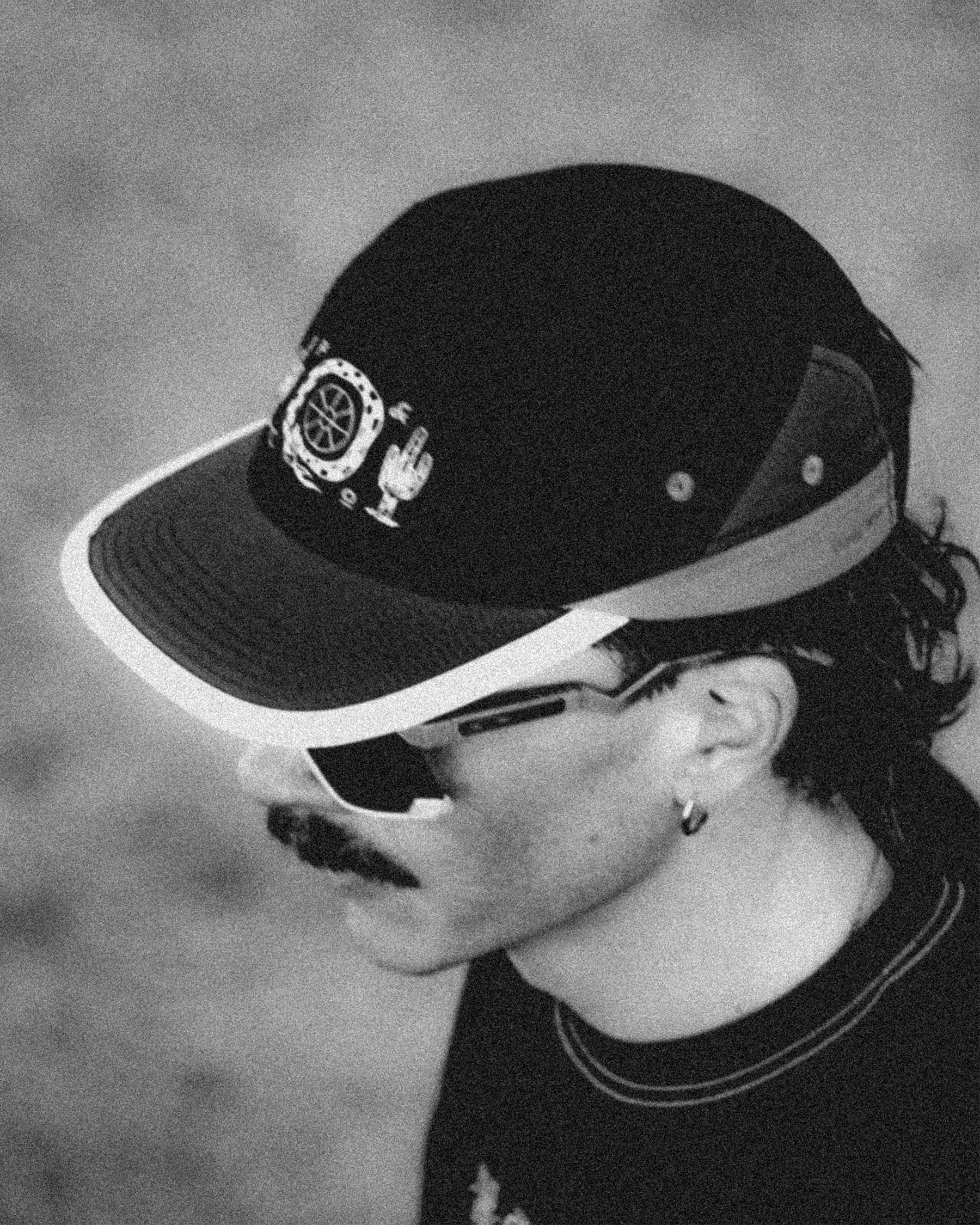 Steady Pace Trail Cap - Black & Tan