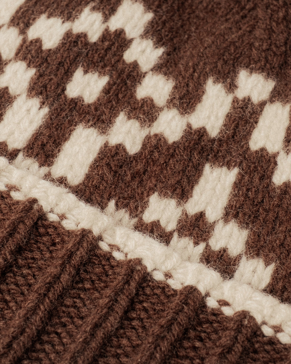 Navajo Chunky Knit Beanie - Brown