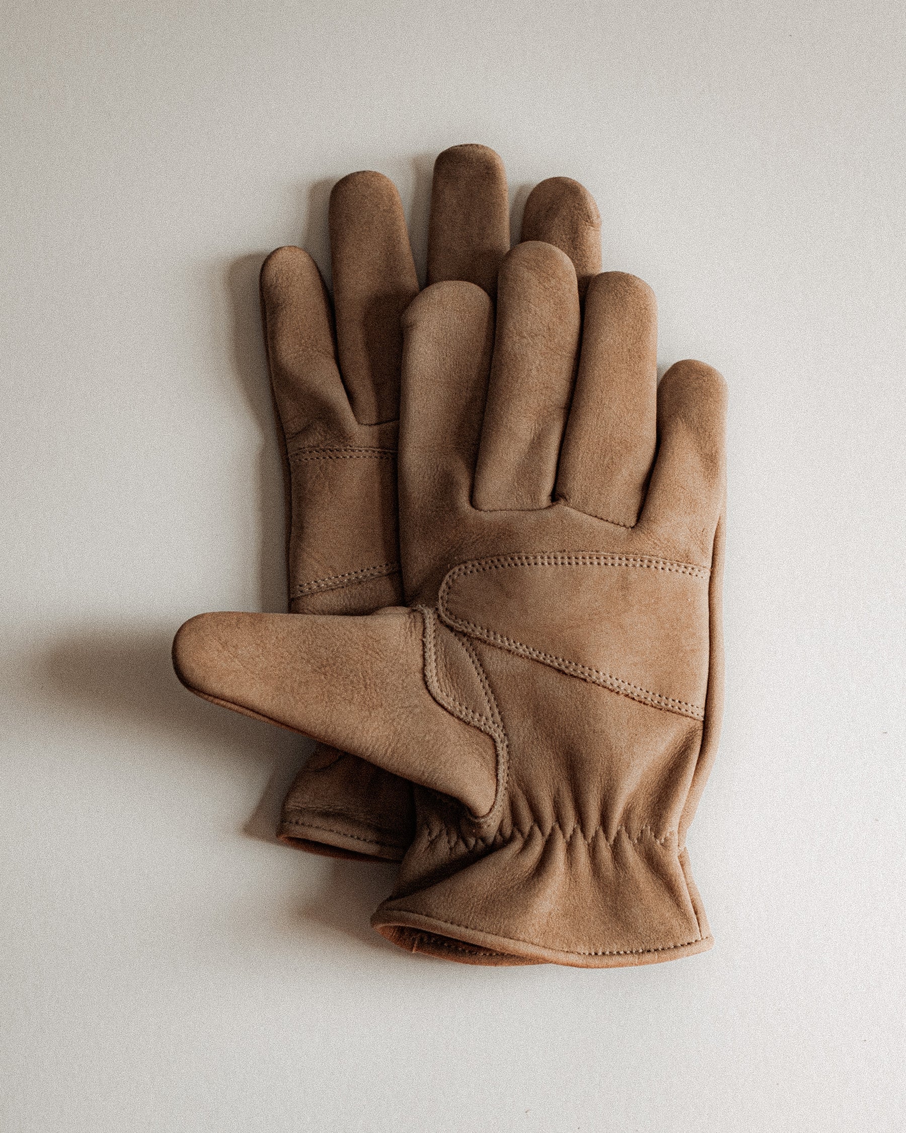 Colter Suede Riding Gloves - Tan