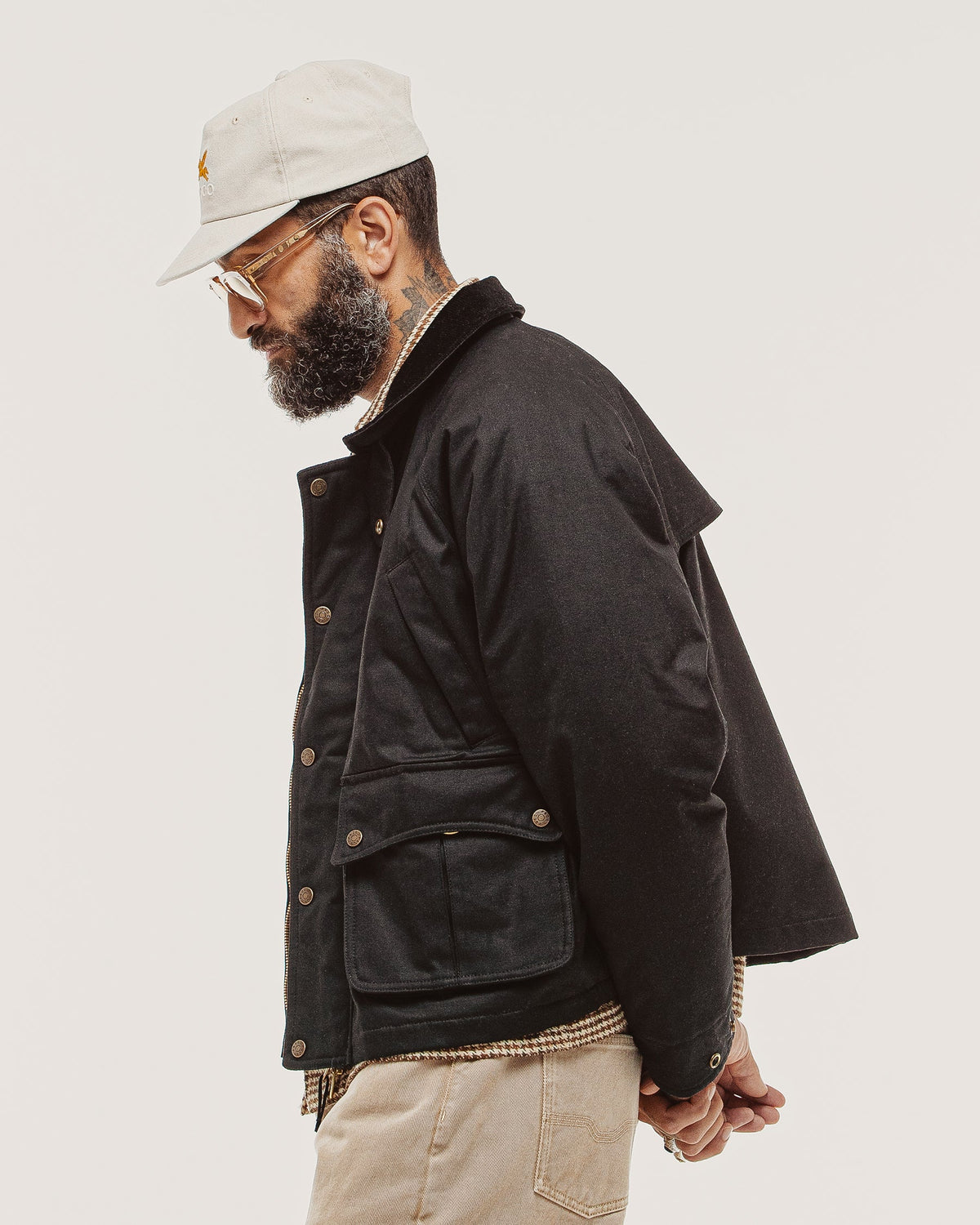 Roamer Waxed Jacket - Black