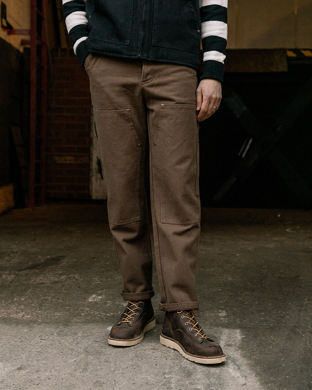 304 Albion Carpenter Pant - Caribou